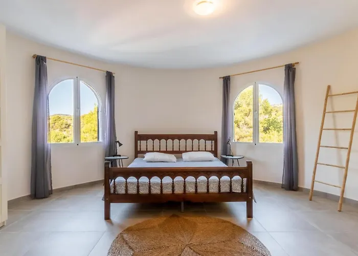 El Refugio - Quite And Spacious *