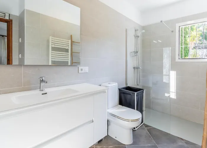 Villa El Refugio - Quite And Spacious Benissa