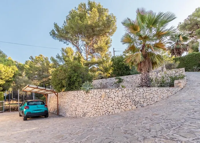 El Refugio - Quite And Spacious Villa *