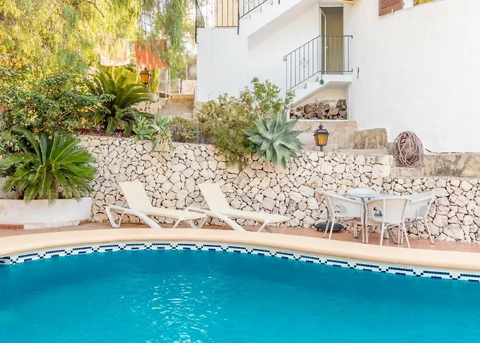 El Refugio - Quite And Spacious Villa